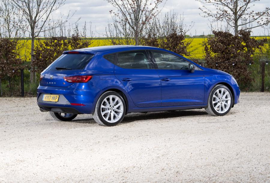  Seat Leon FR (5F) 2017 года  (UK) (фото 14 из 42)